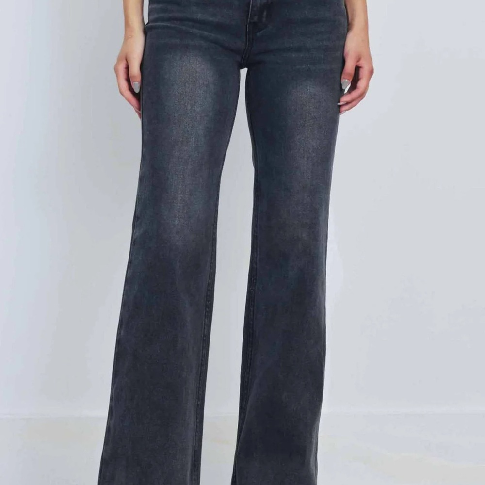 Vibrant Black Denim Jeans